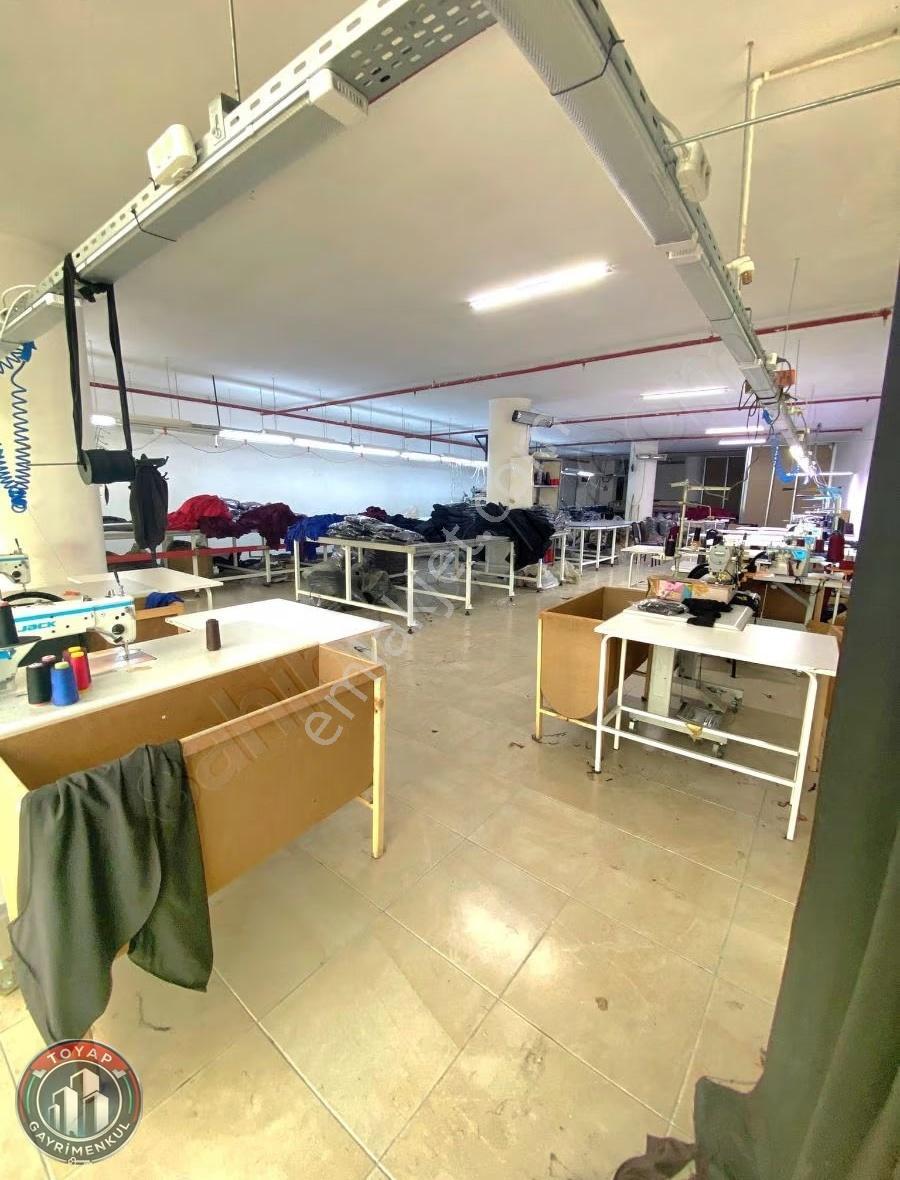 Toyap İnşaattan 50 Yıl Mah İş Hanında 450m2 Kiralık Dükkan - Görsel 16