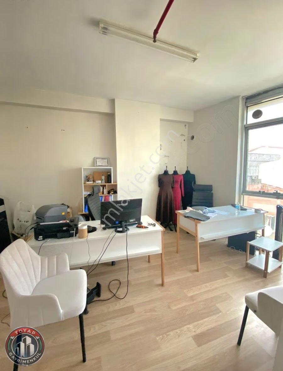 Toyap İnşaattan 50 Yıl Mah İş Hanında 450m2 Kiralık Dükkan - Görsel 5