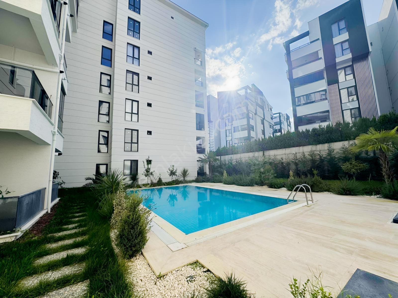 Sıfır, Havuzlu Sitede , Havuz Cepheli, 2+1 Dubleks Daire - Görsel 25