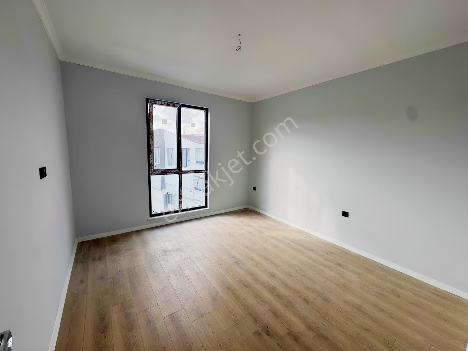 Sıfır, Havuzlu Sitede , Havuz Cepheli, 2+1 Dubleks Daire - Görsel 21