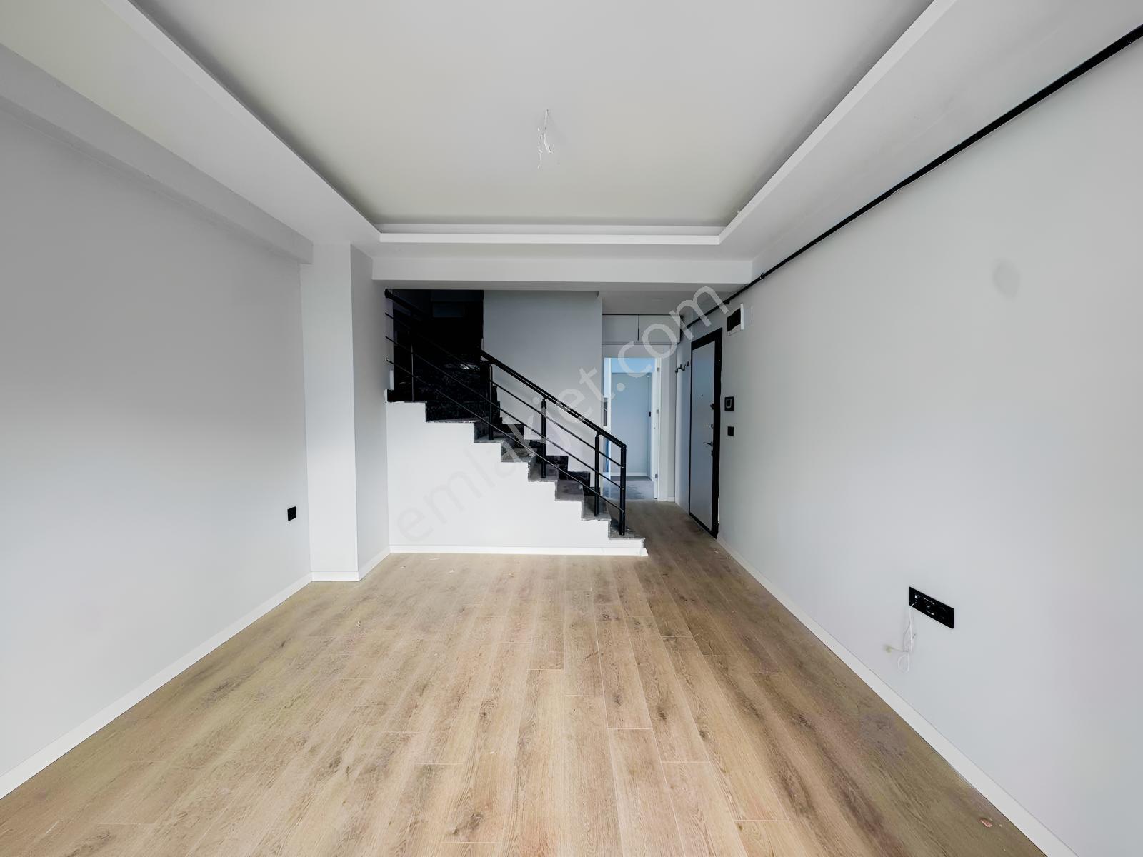 Sıfır, Havuzlu Sitede , Havuz Cepheli, 2+1 Dubleks Daire - Görsel 6