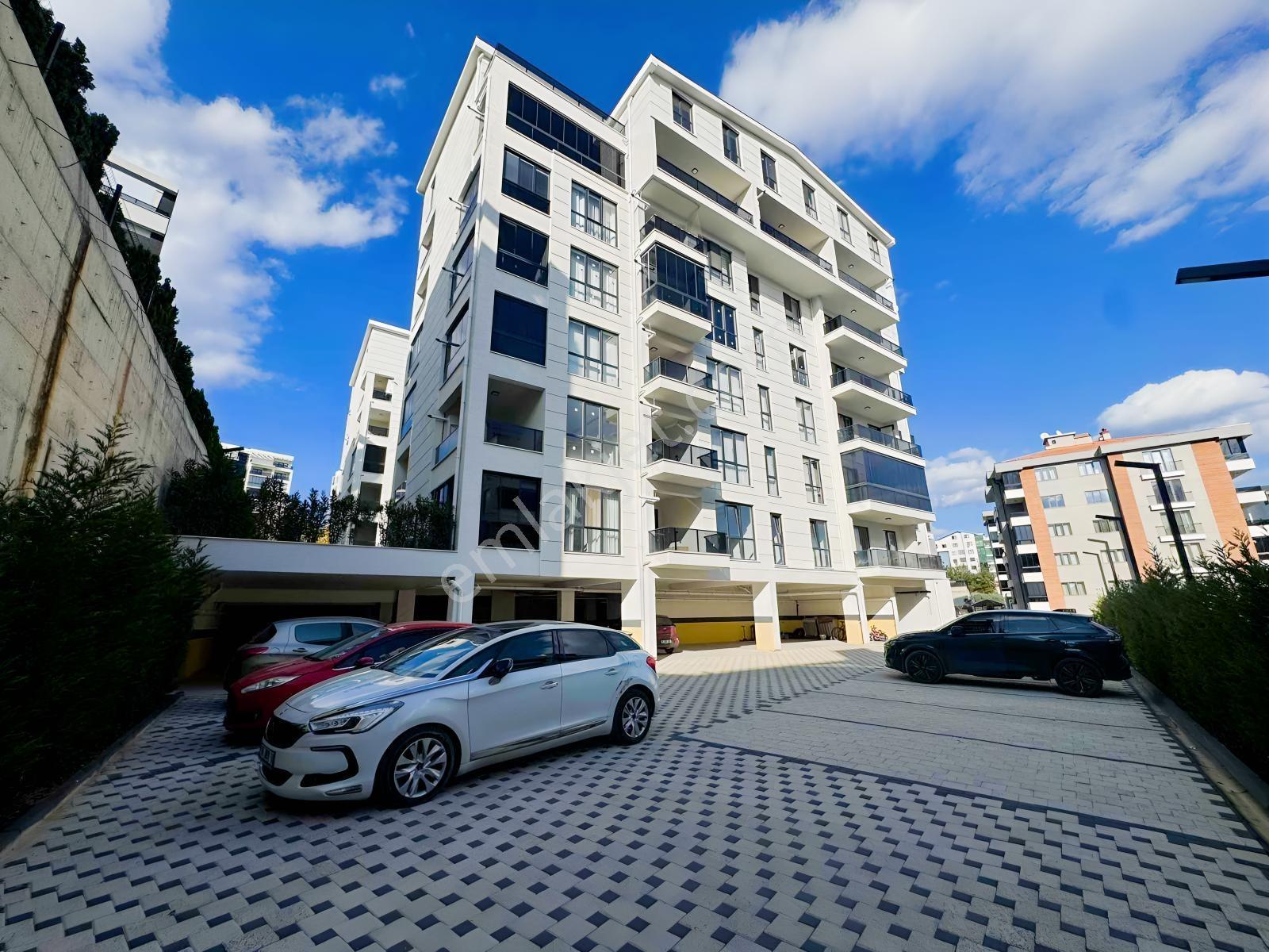 Sıfır, Havuzlu Sitede , Havuz Cepheli, 2+1 Dubleks Daire - Görsel 32