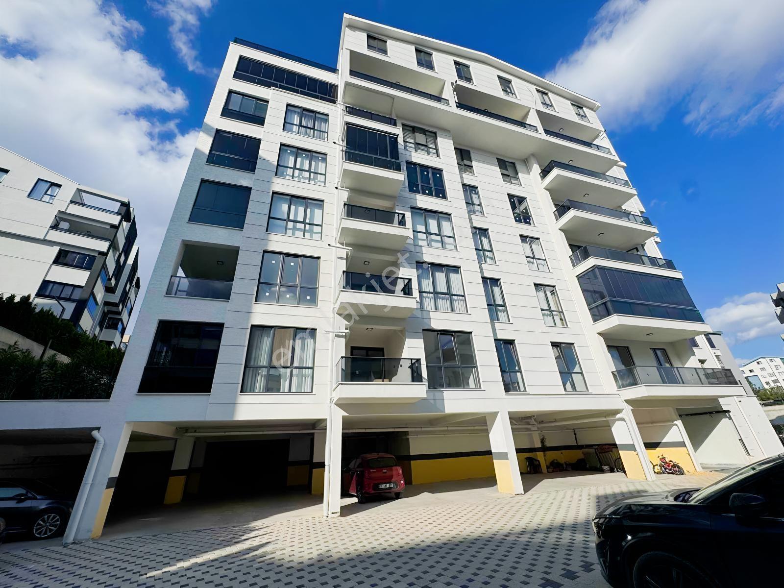 Sıfır, Havuzlu Sitede , Havuz Cepheli, 2+1 Dubleks Daire - Görsel 27