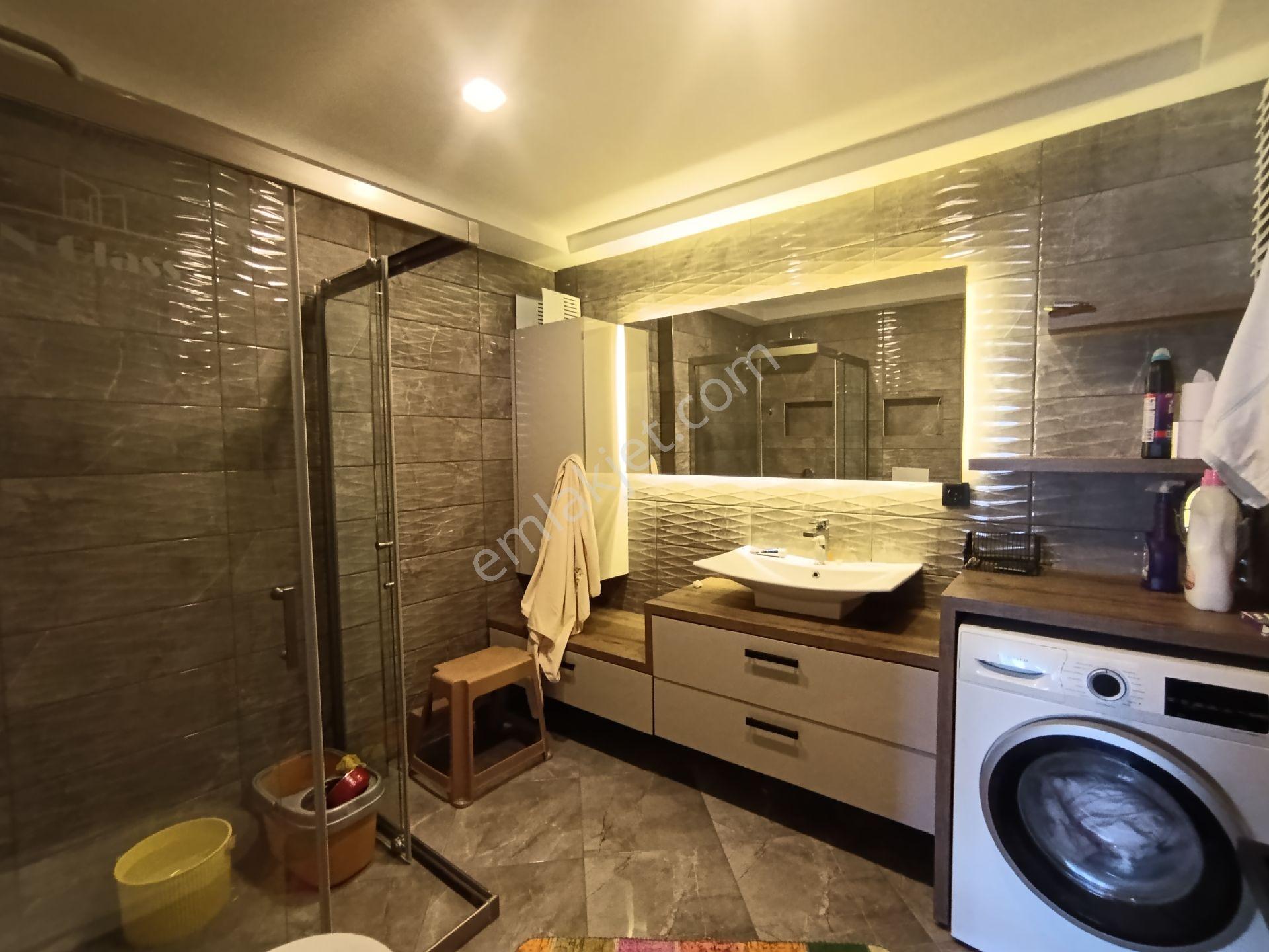 Kuşadası Değirmendere'de Yüzme Havuzlu Site İçinde 3+1 Kiralık Daire - Görsel 14