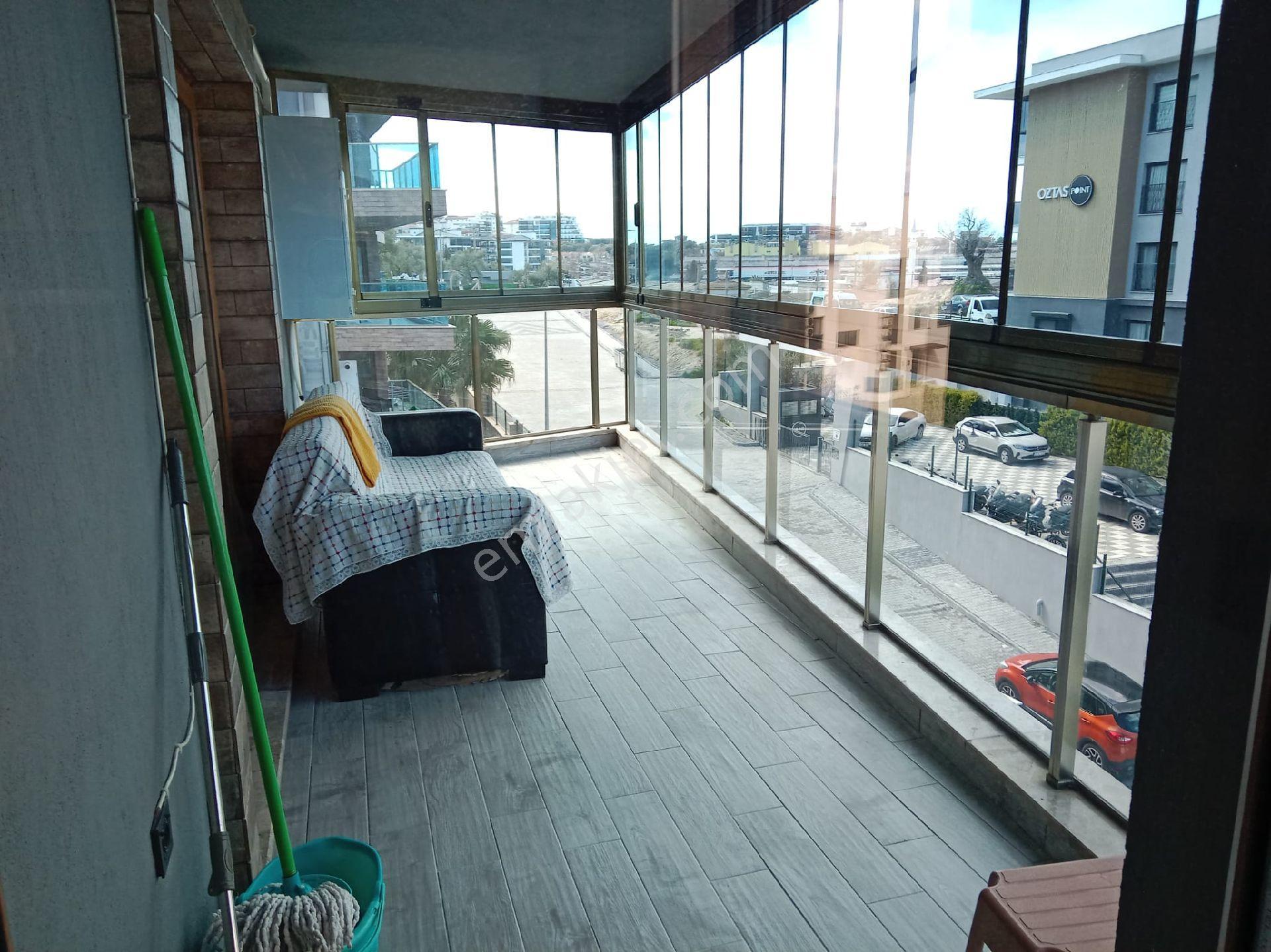 Kuşadası Değirmendere'de Yüzme Havuzlu Site İçinde 3+1 Kiralık Daire - Görsel 24