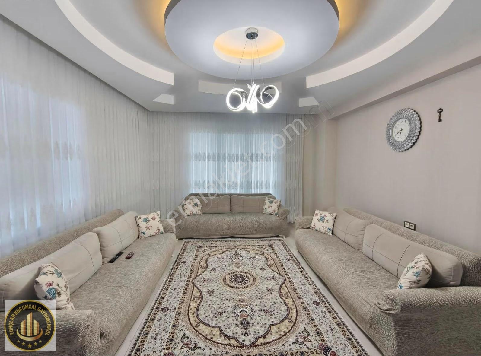 Millet Bahçesi Civarında Bakımlı 3+1 Daire - Görsel 17