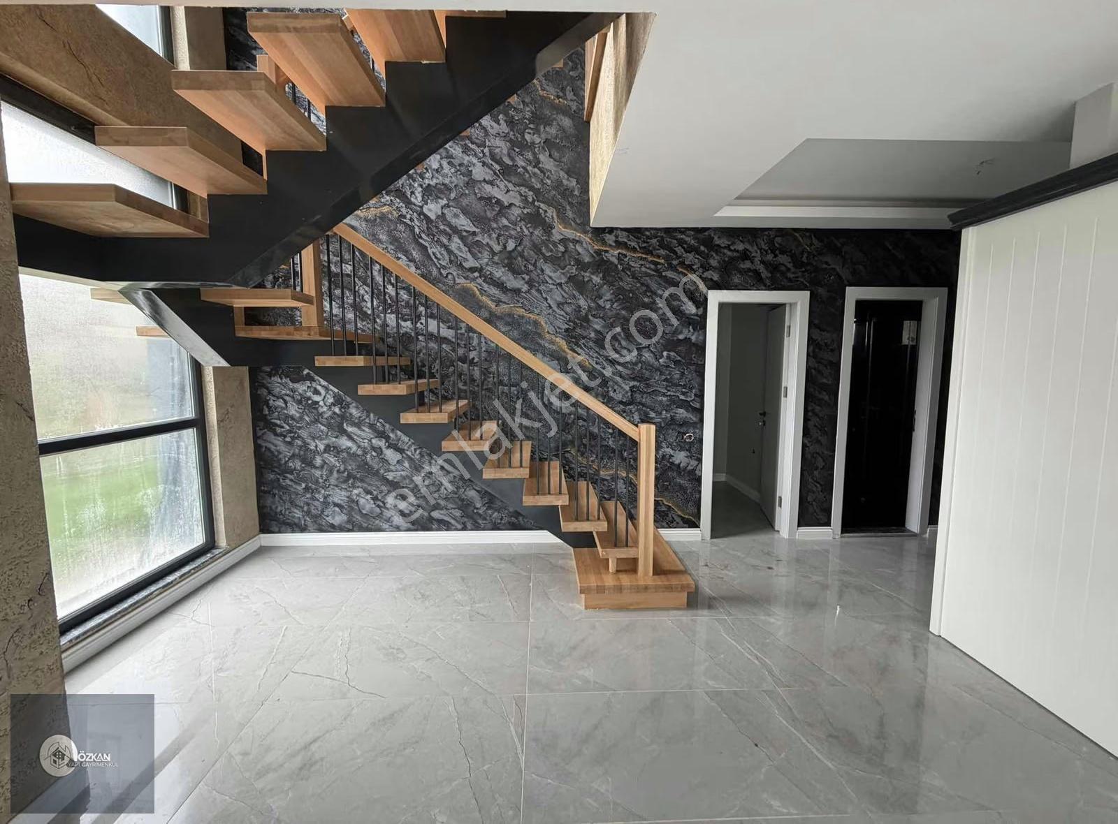 Taflanda Denize Çok Yakın Mükemmel Villa - Görsel 8