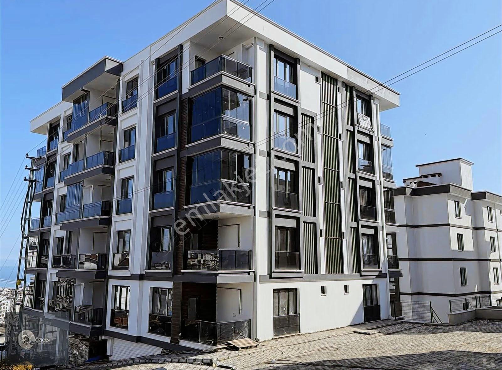 Pamuklu Bulvarına Cephe Deniz Manzaralı Sıfır Eşyalı Kiralık 1+1 - Görsel 18