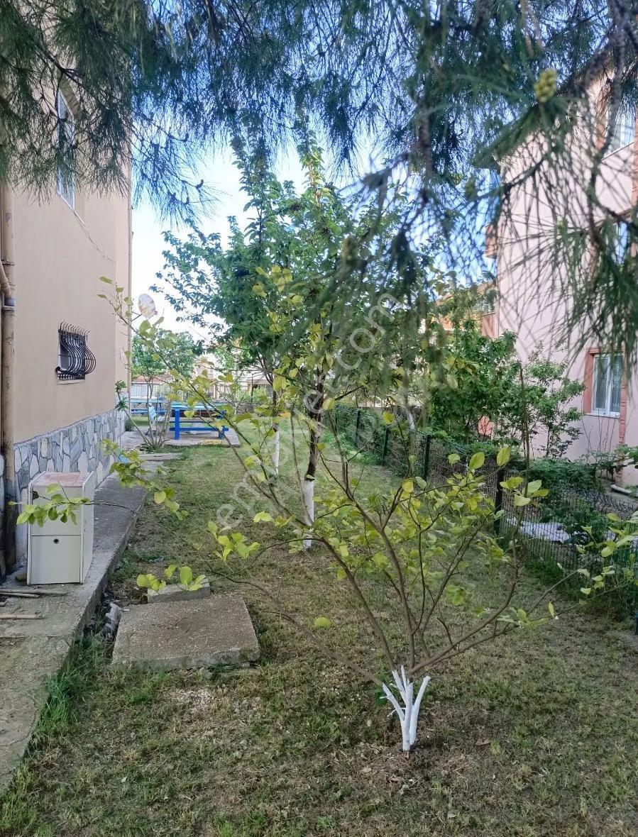 ""gazi Emlak""durukent Sitesi 3+1 Ygiriş 145m 3 Cephe 2006 Yapım - Görsel 27