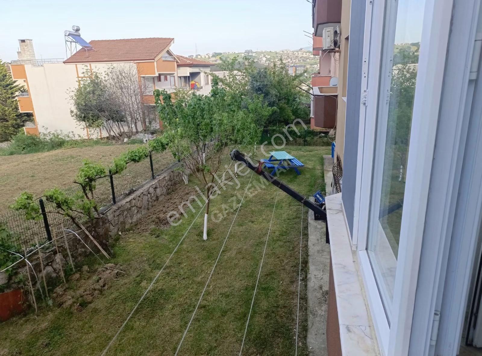""gazi Emlak""durukent Sitesi 3+1 Ygiriş 145m 3 Cephe 2006 Yapım - Görsel 12