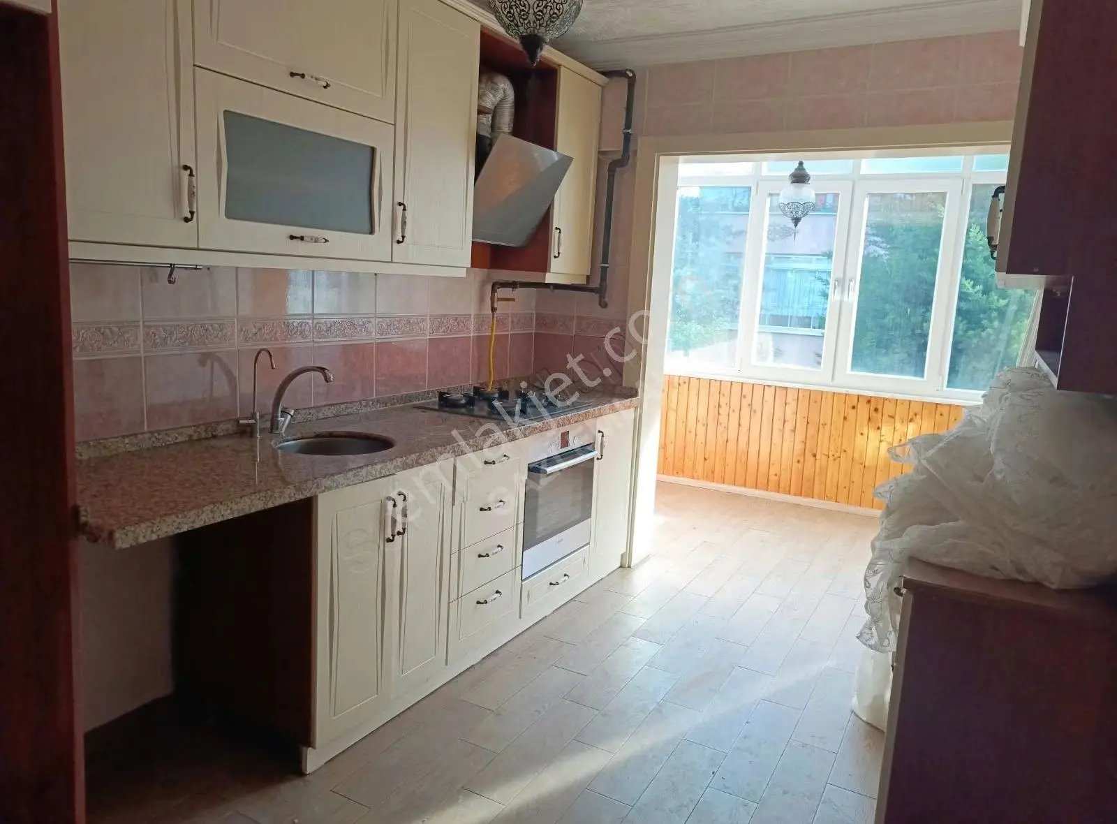 ""gazi Emlak""durukent Sitesi 3+1 Ygiriş 145m 3 Cephe 2006 Yapım - Görsel 5
