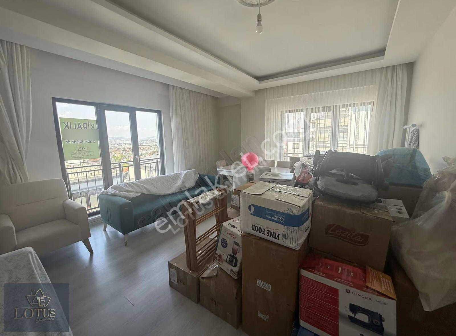 Başiskele Yeşilyurt'ta Deniz Manzaralı 2+1 Kiralık Arakat Daire - Görsel 4