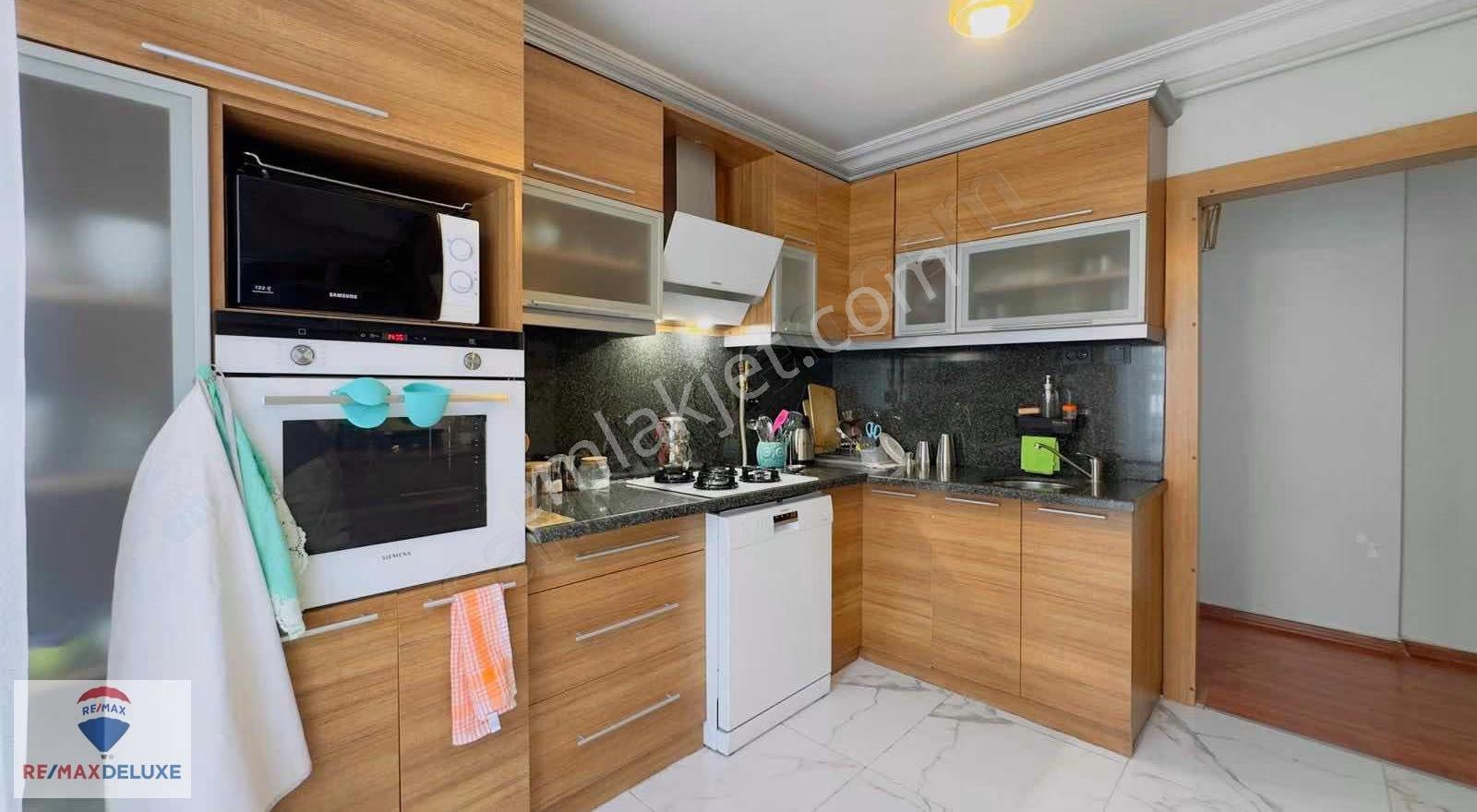 Full Deniz Manzaralı Asansörlü Binada Satılık 3+2 Loft Daire - Görsel 20