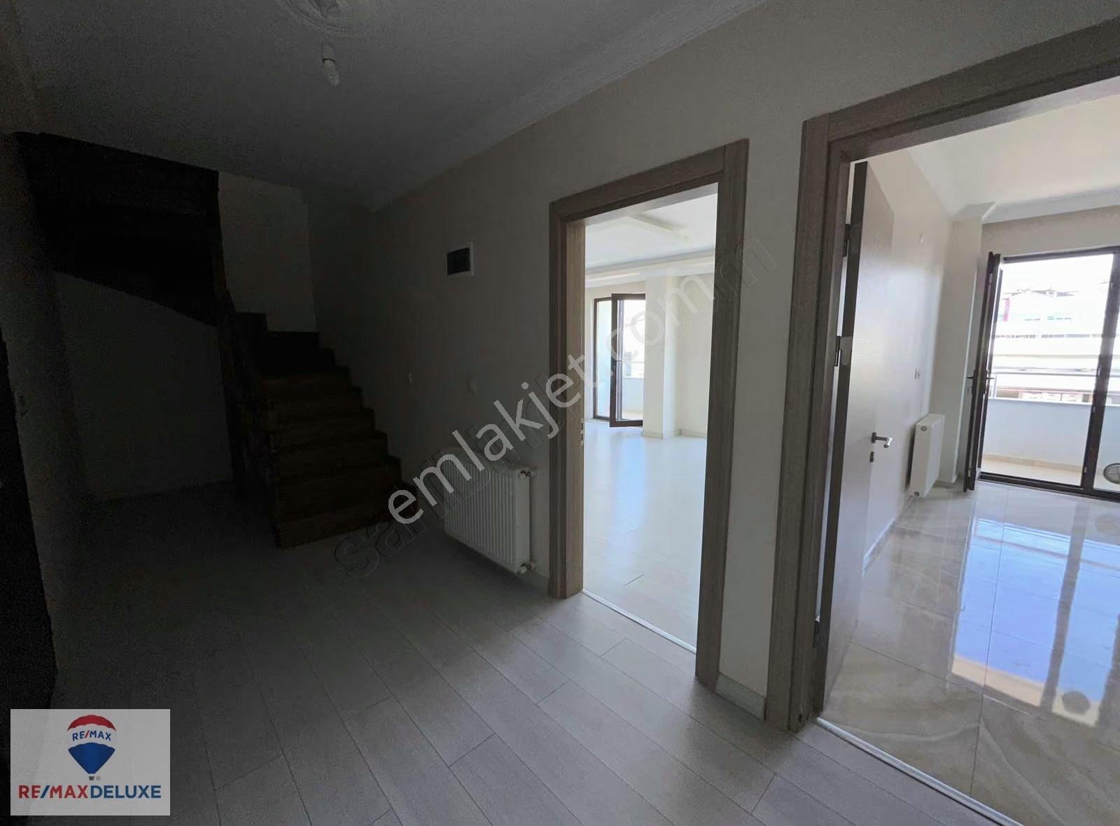 Başiskele Seymen'de Kiralık 2+1 Dubleks Daire - Görsel 17