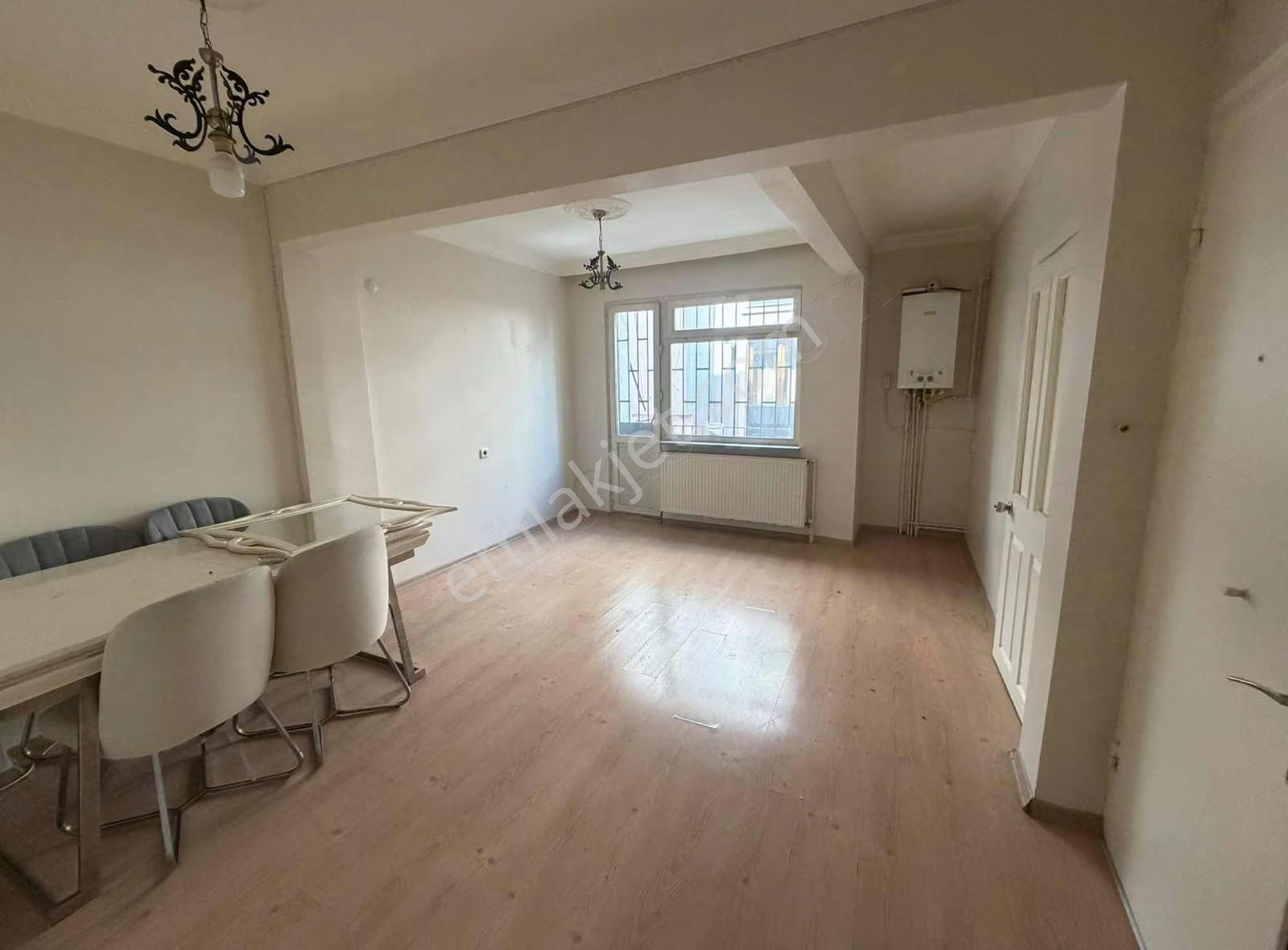 Diyar Gayrimenkul'dan Kurtuluş Son Durakta Kiralık 2+1