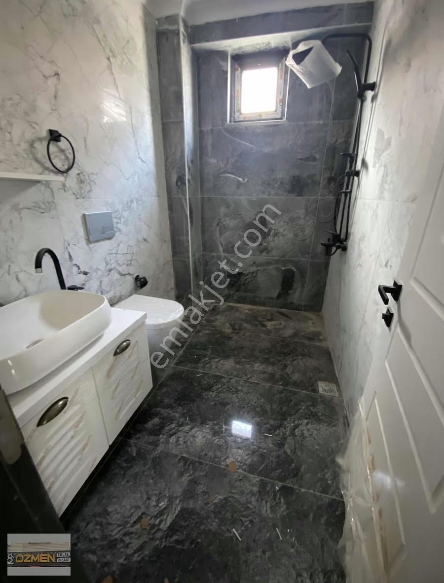 Kocaali Alandere'de Sıfır, Havuzlu, 4+1 Tripleks Villa Kiralık! - Görsel 10
