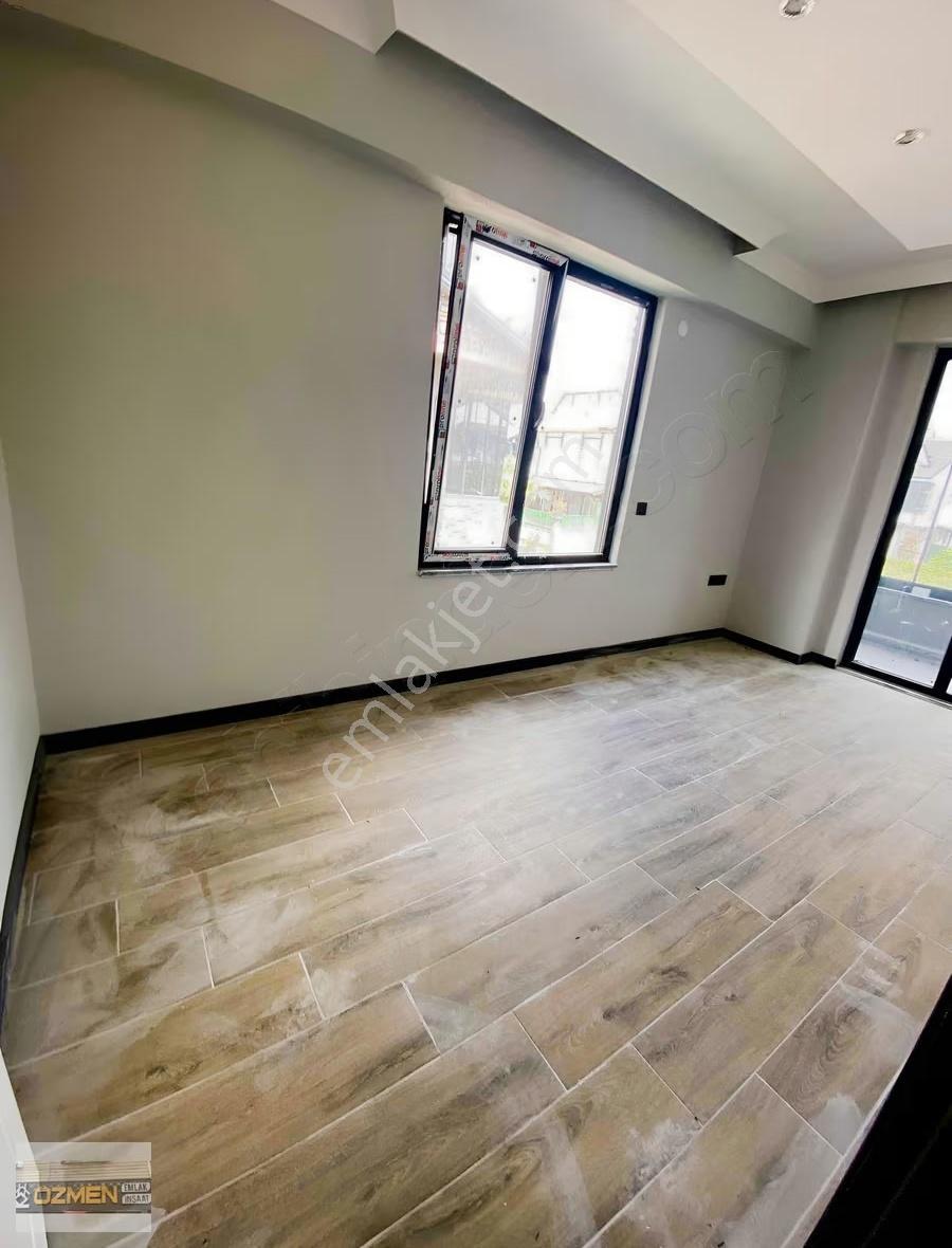 Kocaali Alandere'de Sıfır, Havuzlu, 4+1 Tripleks Villa Kiralık! - Görsel 23