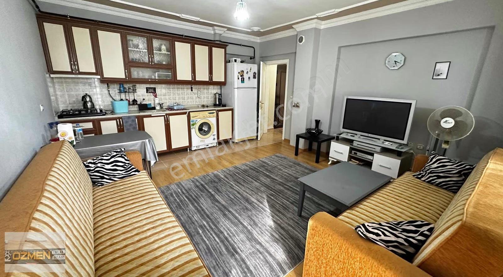 Denize Yakın, Eşyalı 2+1 Daire: Mükemmel Konumda Yaşam! - Görsel 20