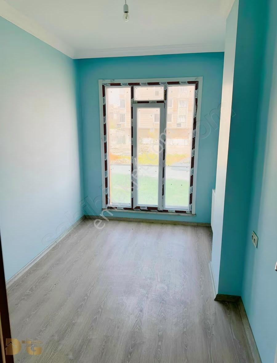 Bolluca Merkez Mahallesinde Kiralık 3+1 Ara Kat Daire - Görsel 6