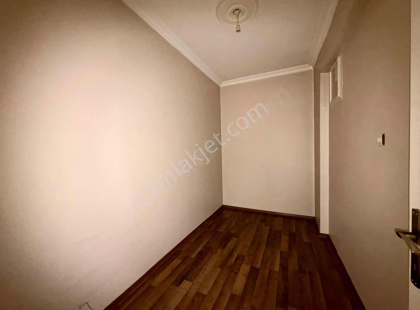 Özlemyardımcı'dan Stadyum Karşısı İfa Sitesinde Kiralık3+1 Daire - Görsel 8