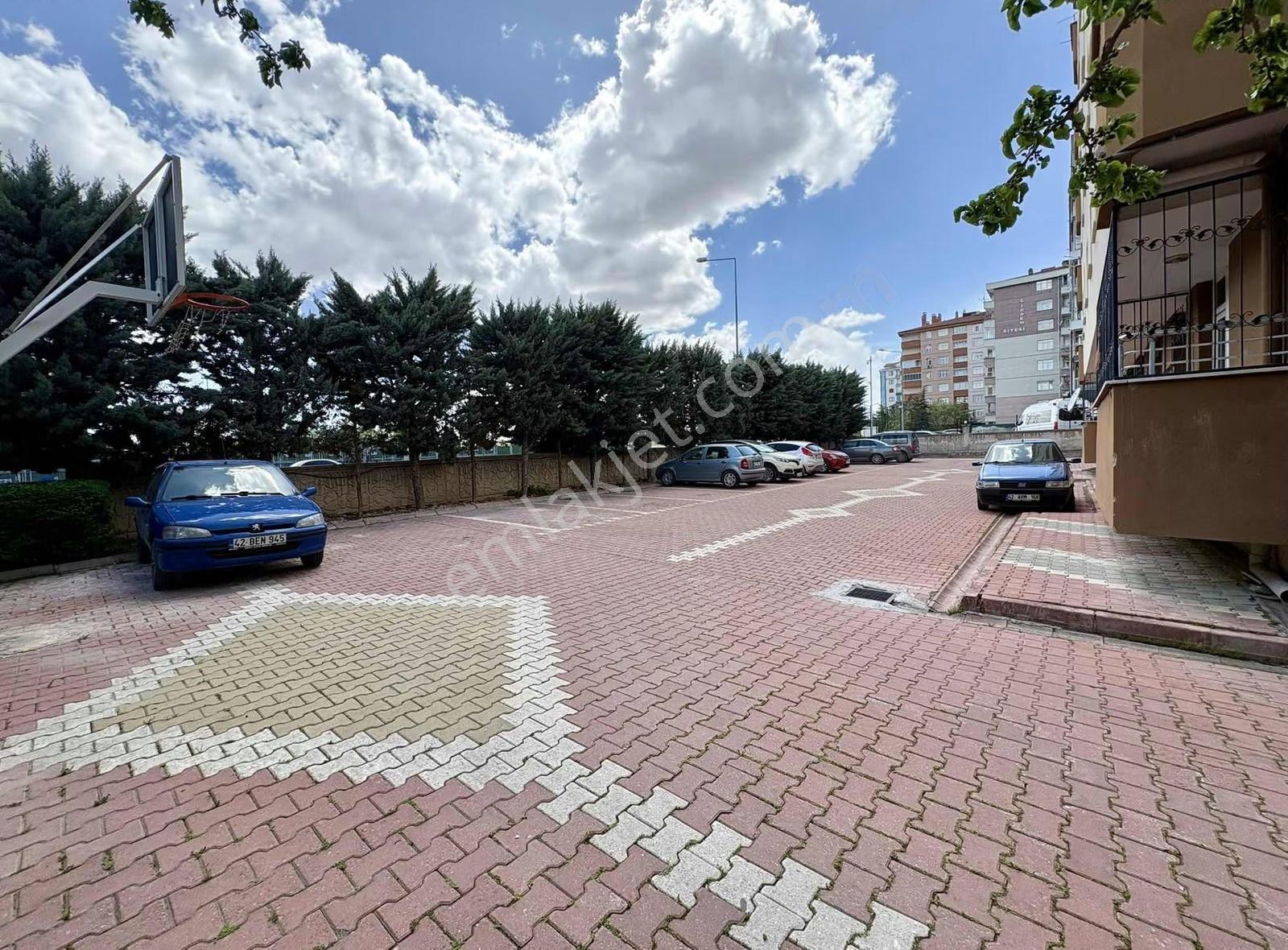 Özlemyardımcı'dan Stadyum Karşısı İfa Sitesinde Kiralık3+1 Daire - Görsel 14