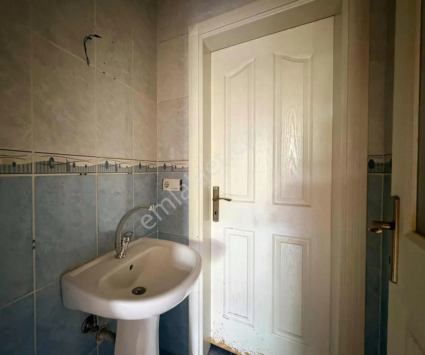 Özlemyardımcı'dan Stadyum Karşısı İfa Sitesinde Kiralık3+1 Daire - Görsel 2