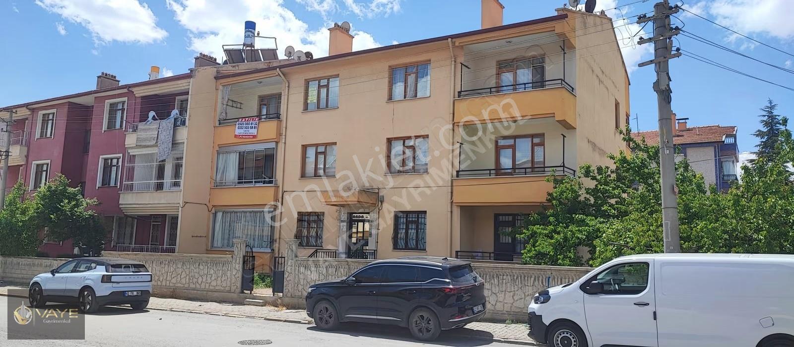 Vaye Gayrimenkul'den Aydınlıkevler'de Satılık Bakımlı 3+1 Daire - Görsel 6