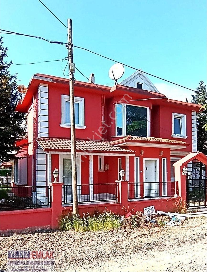 19 Mayıs Engiz Tatil Köyünde 332 M2 Bahçe İçinde Sahile 4 Ncü Parsel100 M2 Dublex 4+1 Satılık Yazlık - Görsel 17