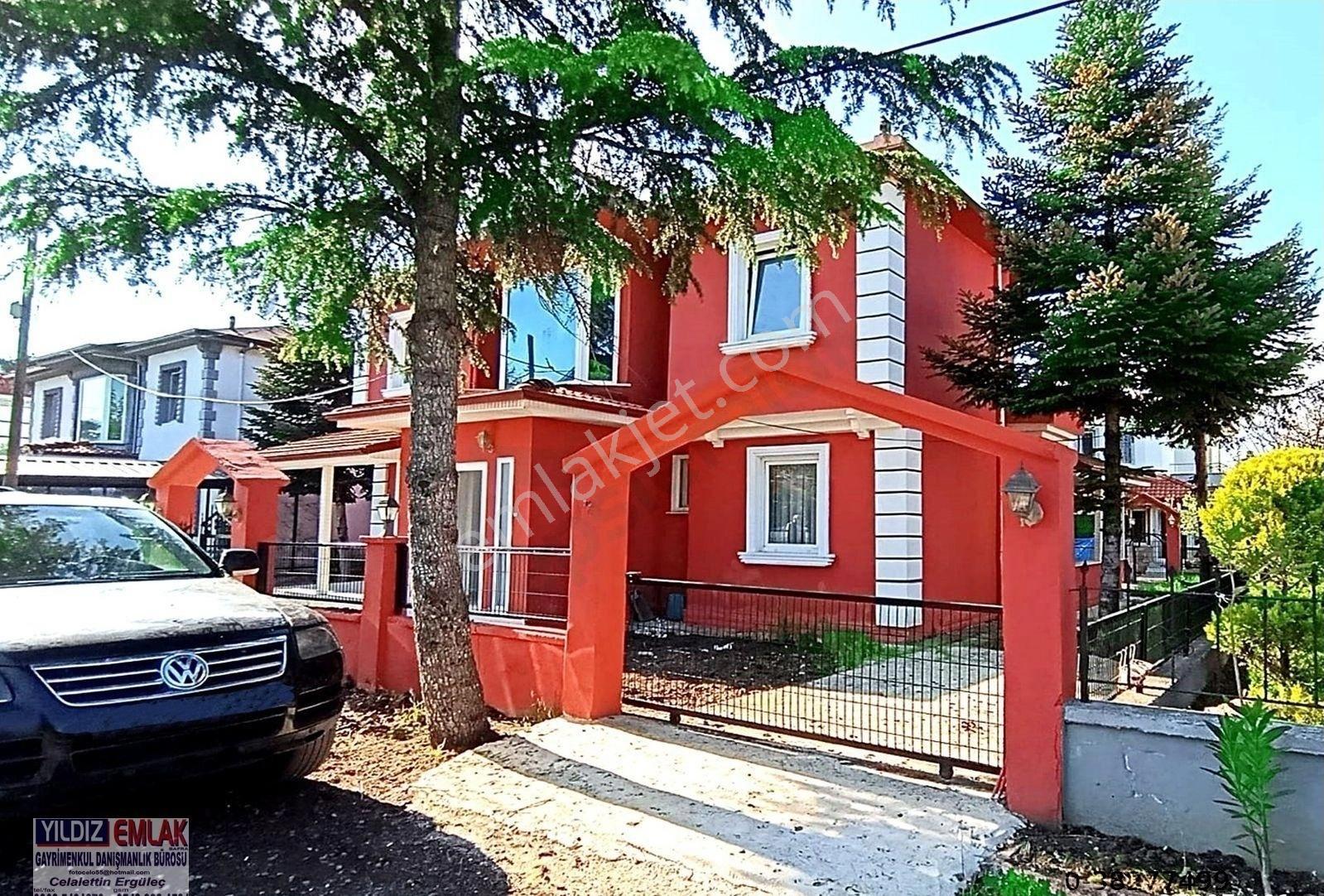 19 Mayıs Engiz Tatil Köyünde 332 M2 Bahçe İçinde Sahile 4 Ncü Parsel100 M2 Dublex 4+1 Satılık Yazlık - Görsel 21