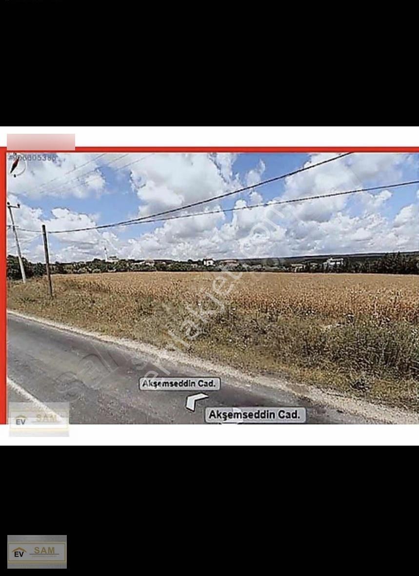 Silivride Imar Sınırında Yola Cephe 250 M2 Yatırımlık Tarla