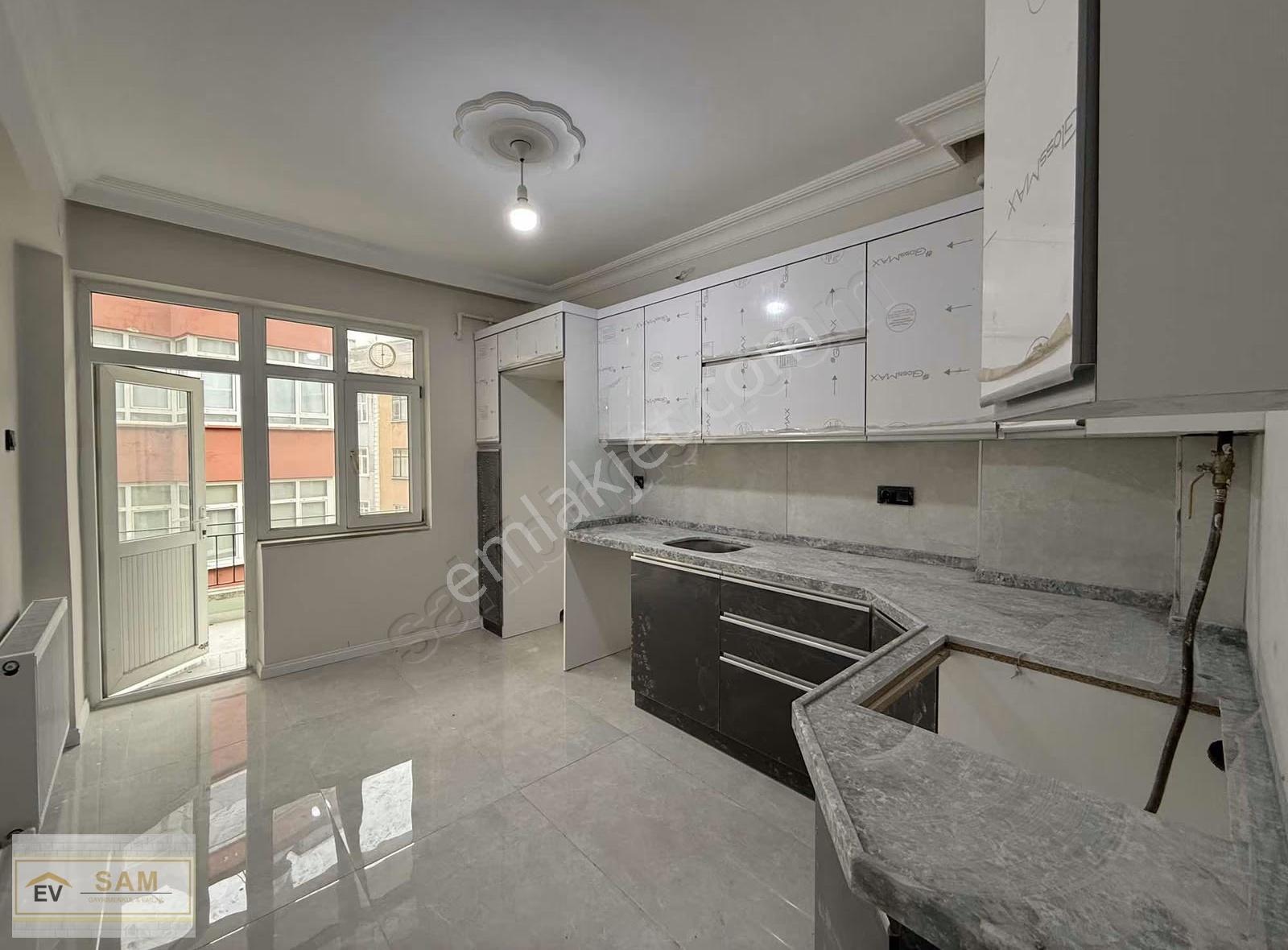Evsam'dan Şehir Merkezin De Satılık Full Yapılı Geniş Daire - Görsel 2