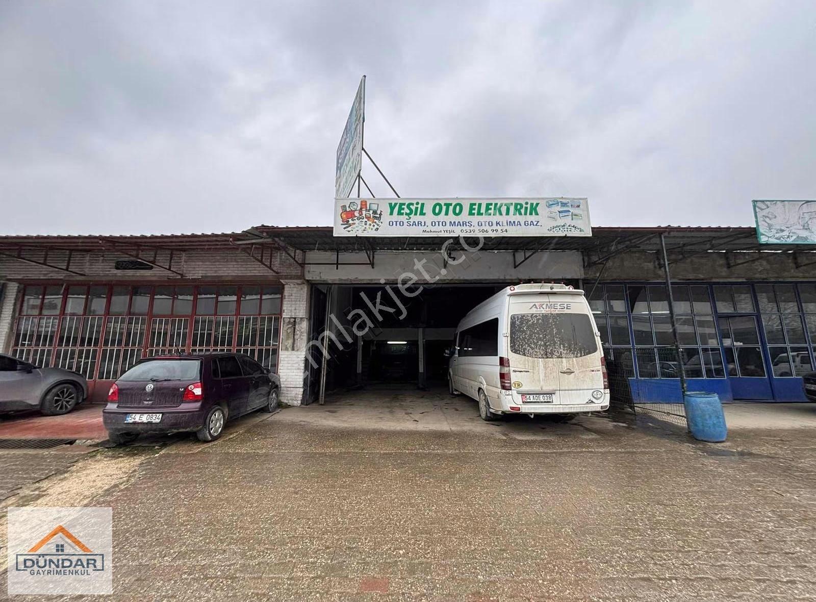 Dündar' Akyazı Oto Sanayide 100+40 M2 Satılık Dükkan