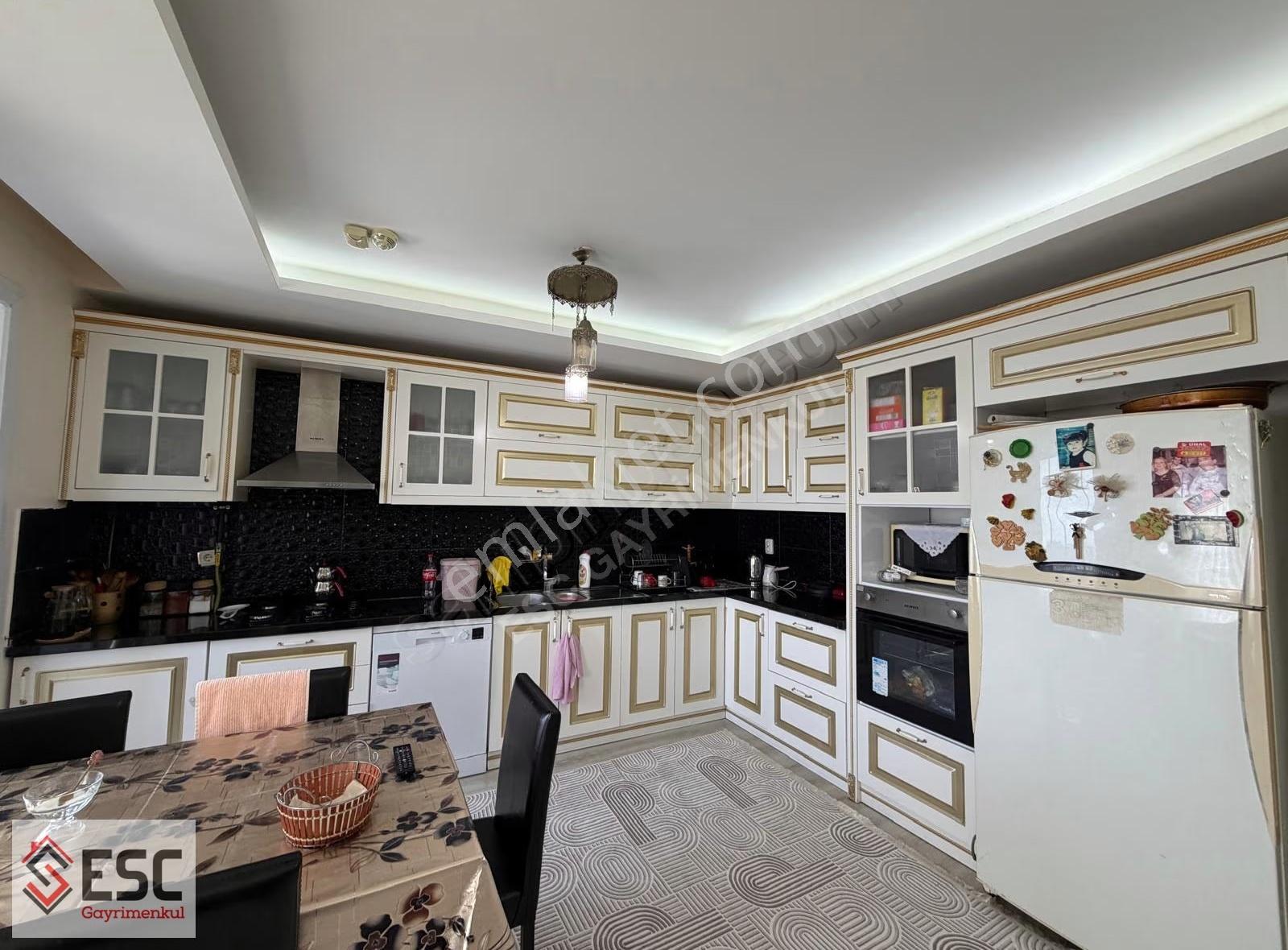 Esc'den Akdeniz Mah'de Site İçi Geniş Oturumlu 4+1 Daire Esc2533 - Görsel 22