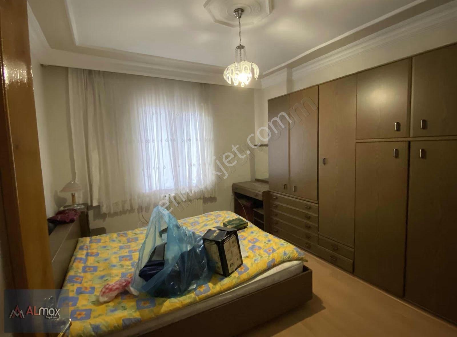 Uğurevler Mahallesinde 3+1 Kiralık Daire - Görsel 4