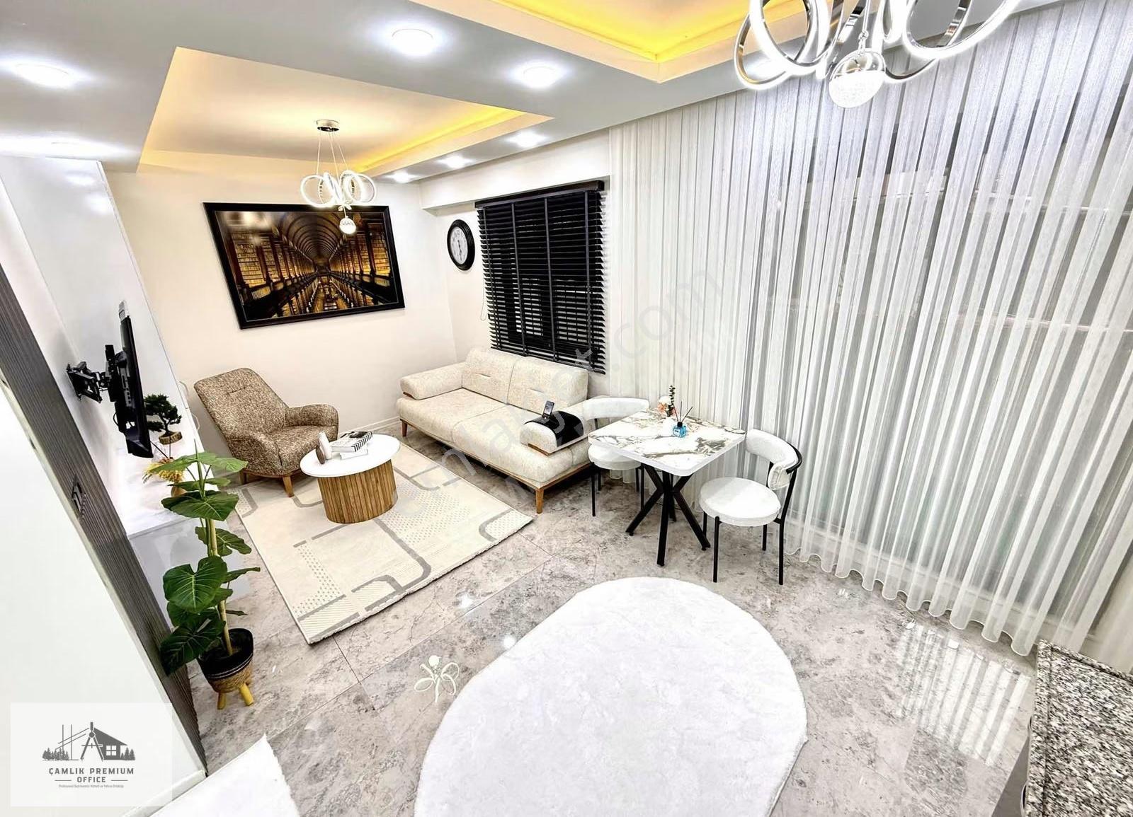 Zeytinköy'de Arakat-balkonlu Sıfır Eşyalı 1+1 Daire - Görsel 7