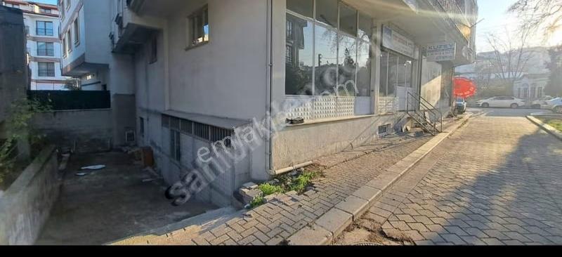 Topraklık'ta 180 M2 Kiralık Dükkan - Görsel 4