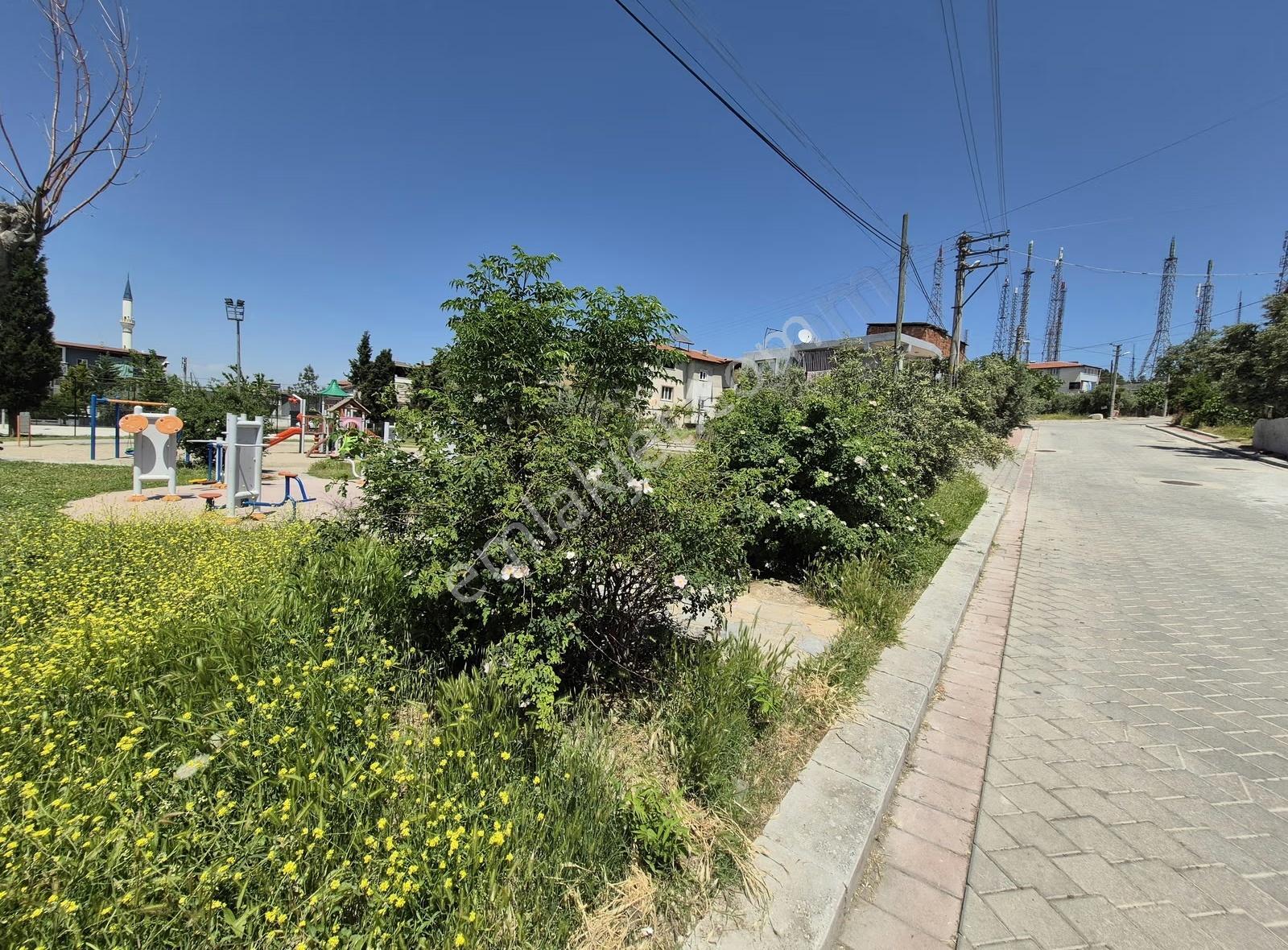 Pamukkale Karşıyaka Mahallesinde Park Cepheli Satılık Arsa - Görsel 13