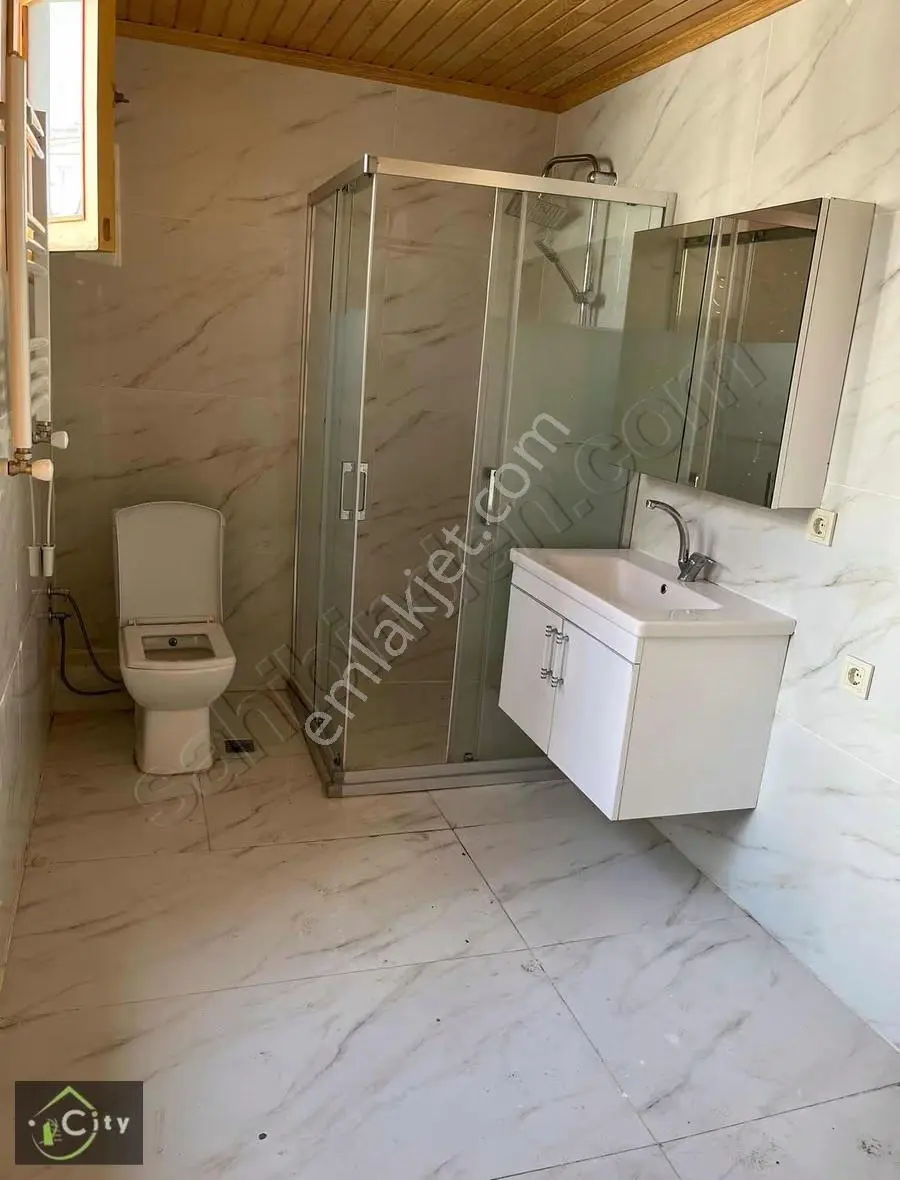 3+1 160 M2 Müstakil Ev Fatih Mevlanakapı - Görsel 2