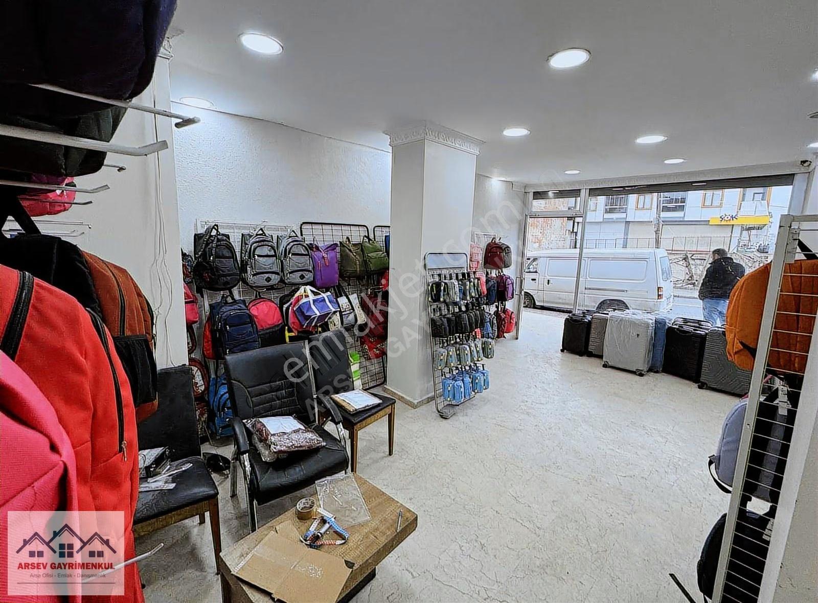 Güvercintepe Cumhuriyet Cadde Üstü 100m2 Köşe Başı Dükkan - Görsel 12