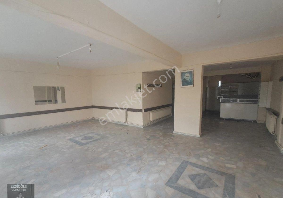 Ekşioğlundan. Tekirdağ Süleymanpaşa 100 Yıl Mah Cadde Üzerinde Kiralık Dükkan - Görsel 9