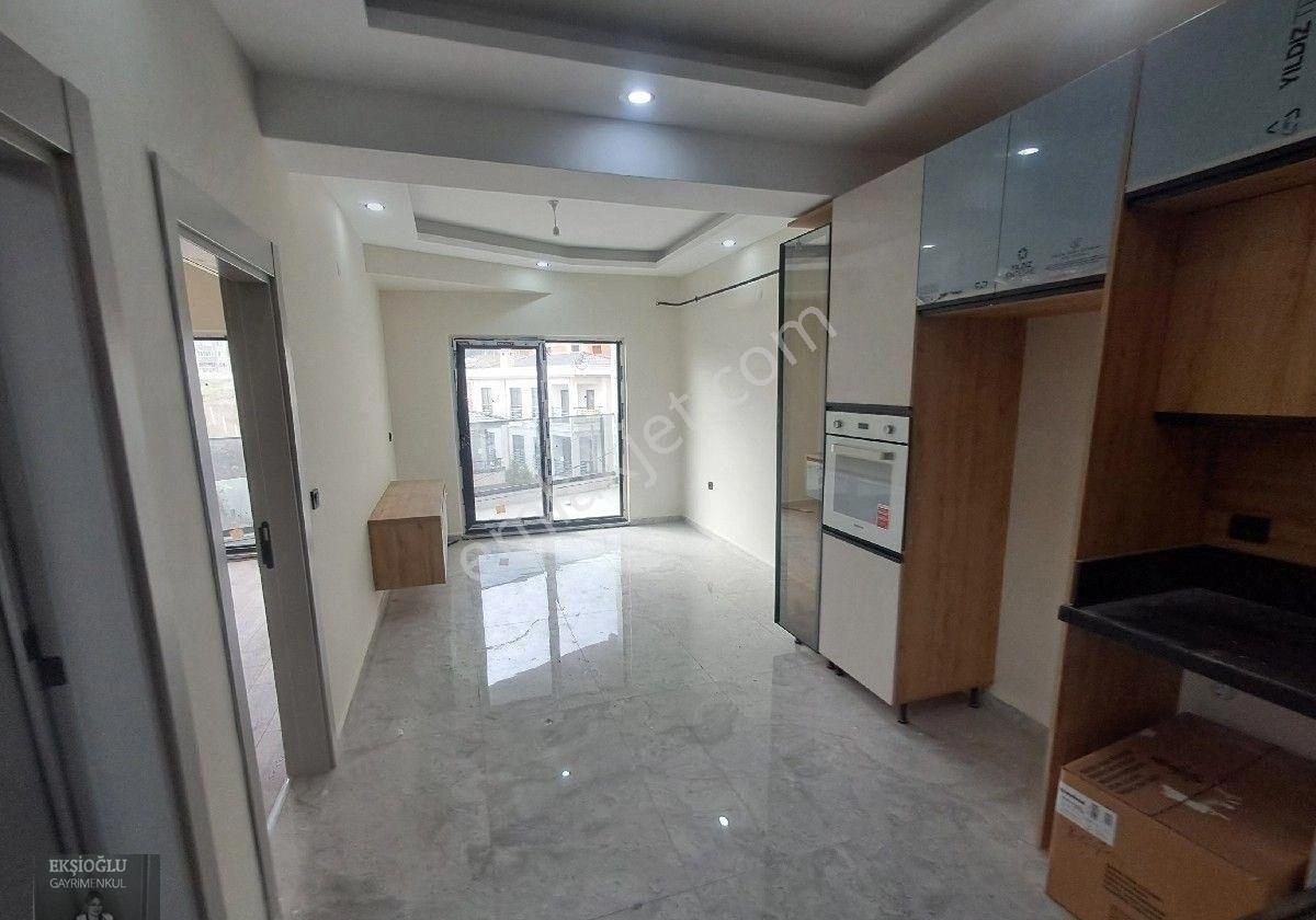 Tekirdağ Topağacı Mah Satılık 1.99 Kıredi İmkanıyla Havuzlu Denize Sıfır Daireler