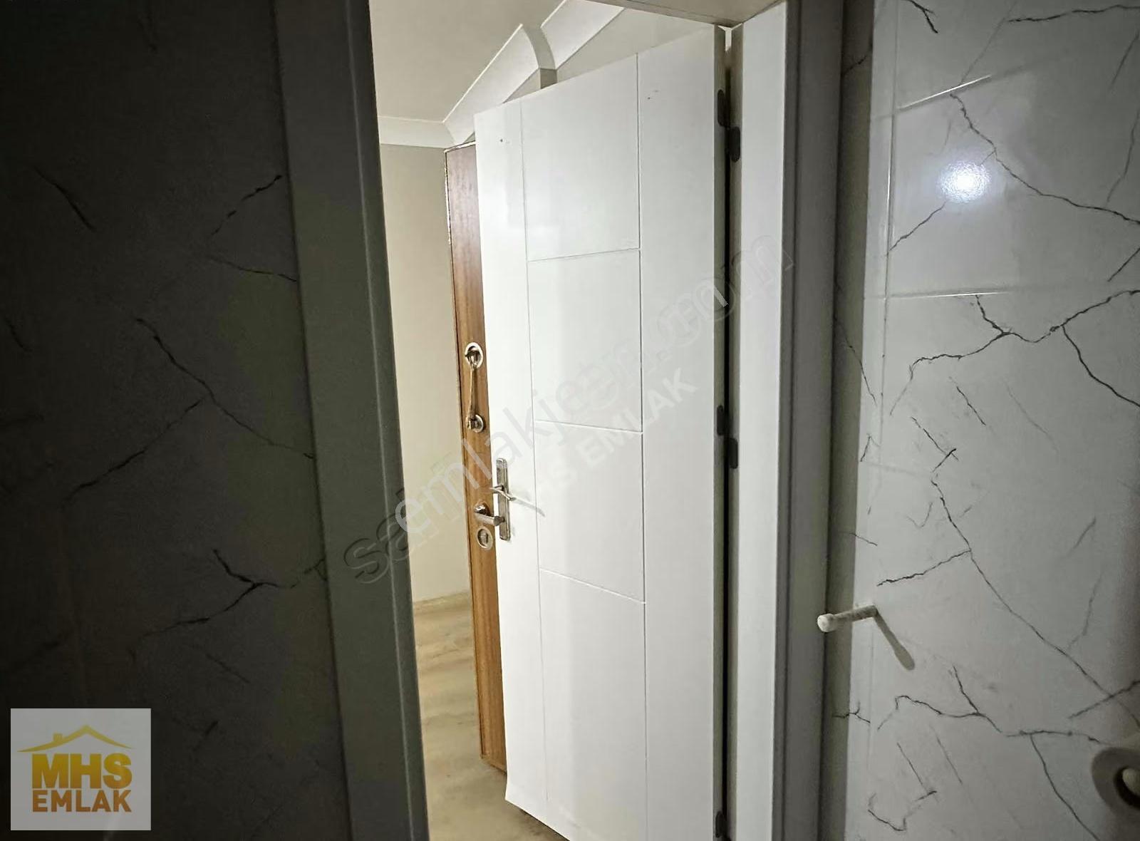 Seferihisar'da Satılık Kapalı Otoparklı Balkonlu 1+1 Daire - Görsel 19
