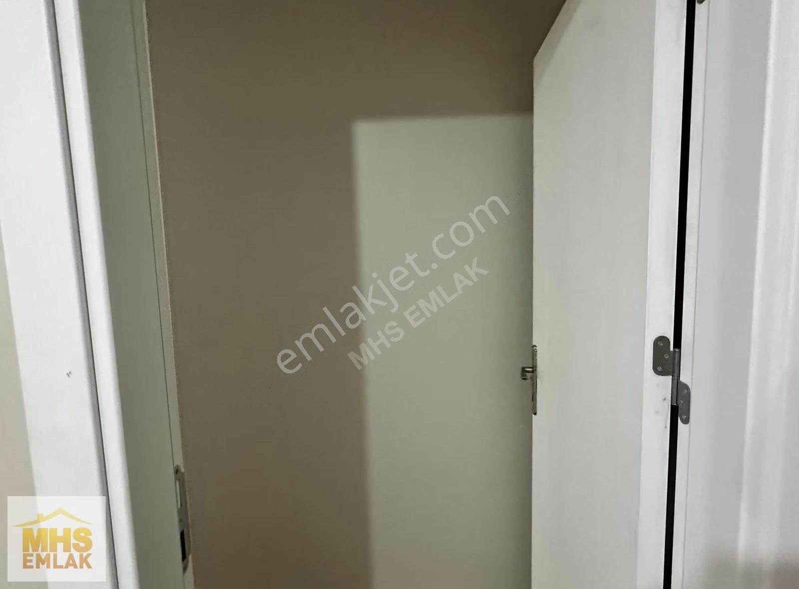 Seferihisar'da Satılık Kapalı Otoparklı Balkonlu 1+1 Daire - Görsel 6