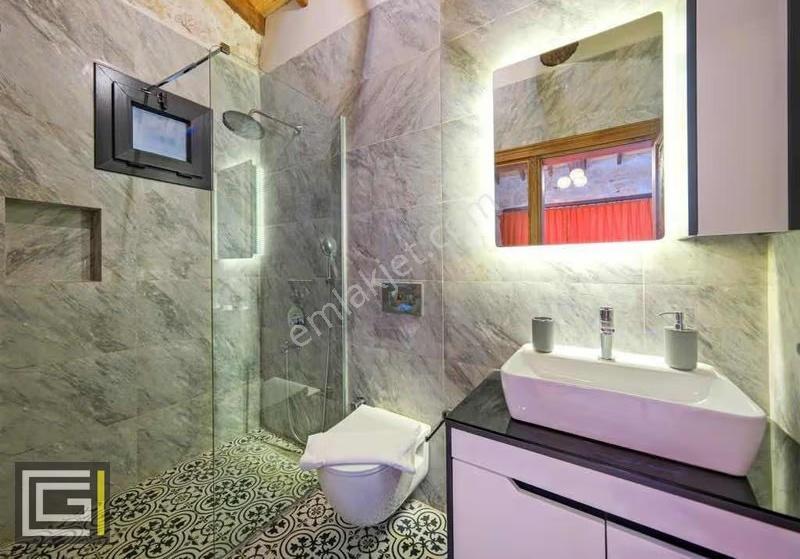 Fethiyede Uzun Dönem Kiralık 2+1 Eşyalı Havuzlu Otoparklı Villa - Görsel 30