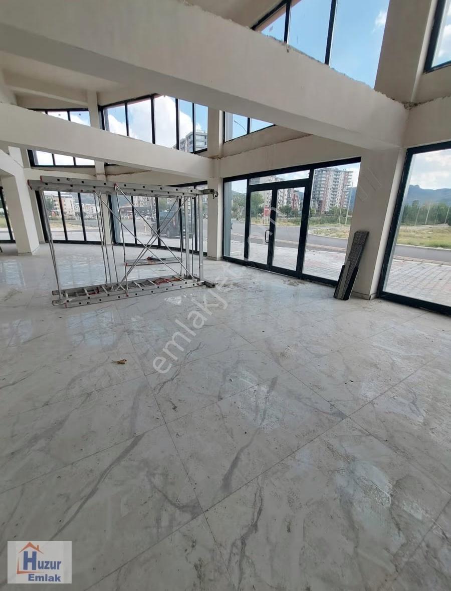 Çevre Yolu Üzerinde Her Türlü İşe Uygun Kiralık Dükkan - Görsel 6