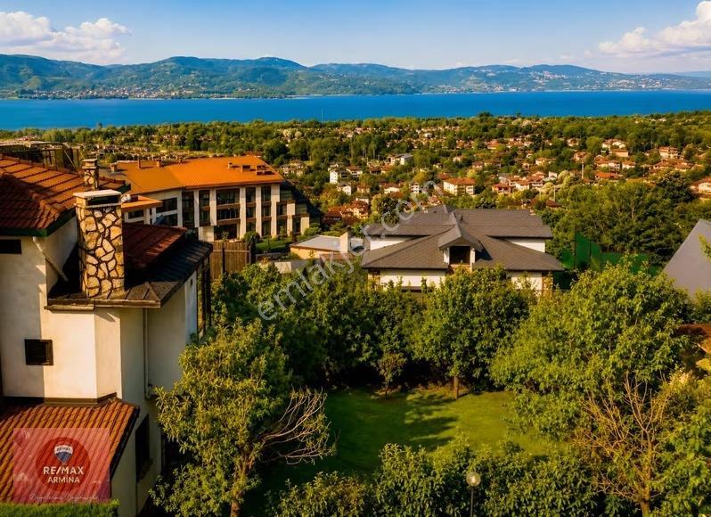 Sapancada Bayram Tatili İçin Göl Manzaralı 4+1 Triblex Villa - Görsel 5