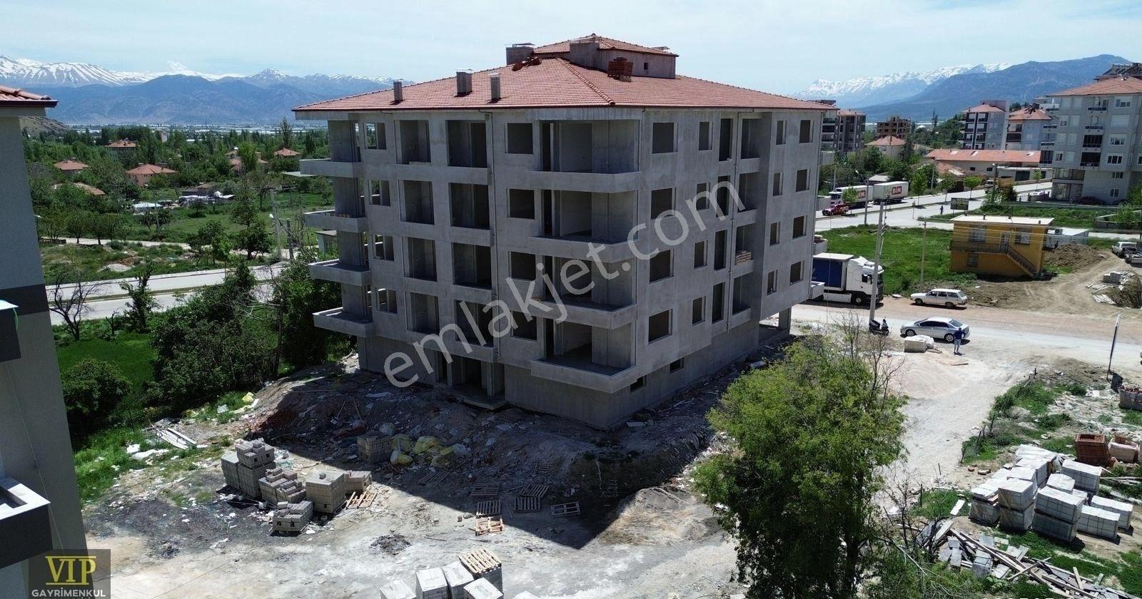Vip Gayrimenkul'den Yeni Mah. 1.kat 3+1 Ultra Lüks Sıfır Daire - Görsel 8