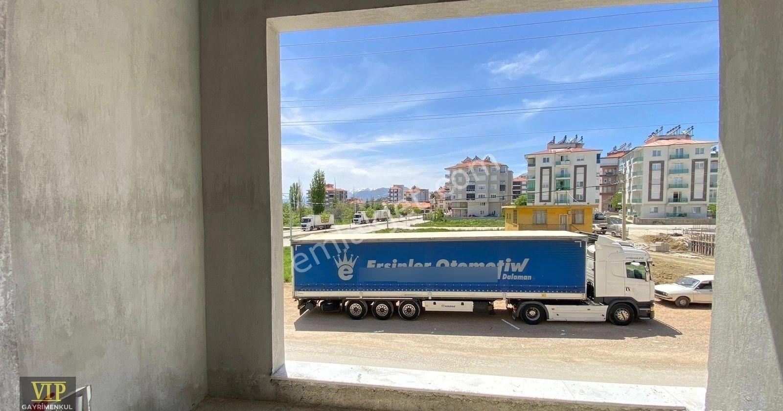 Vip Gayrimenkul'den Yeni Mah. Siteiçerisinde 3+1sıfır Lüks Daire - Görsel 6