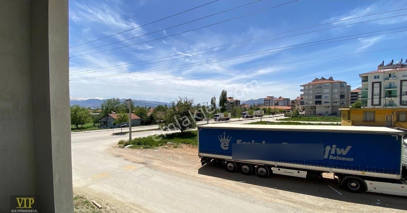 Vip Gayrimenkul'den Yeni Mah. Siteiçerisinde 3+1sıfır Lüks Daire - Görsel 28
