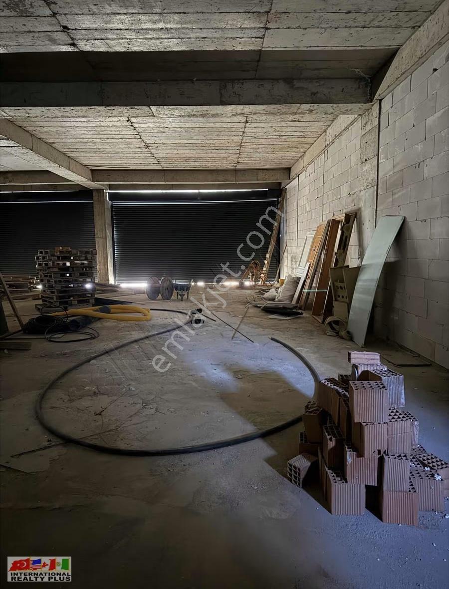 Yenişehir Reyhan Cadde Üzerinde 1200 M2 Depolu Mağaza - Görsel 6